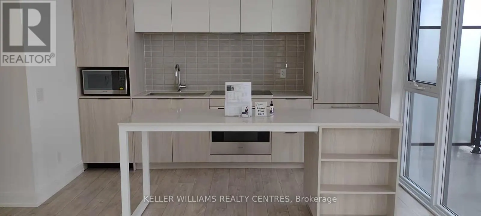 3806 - 70 ANNIE CRAIG DRIVE