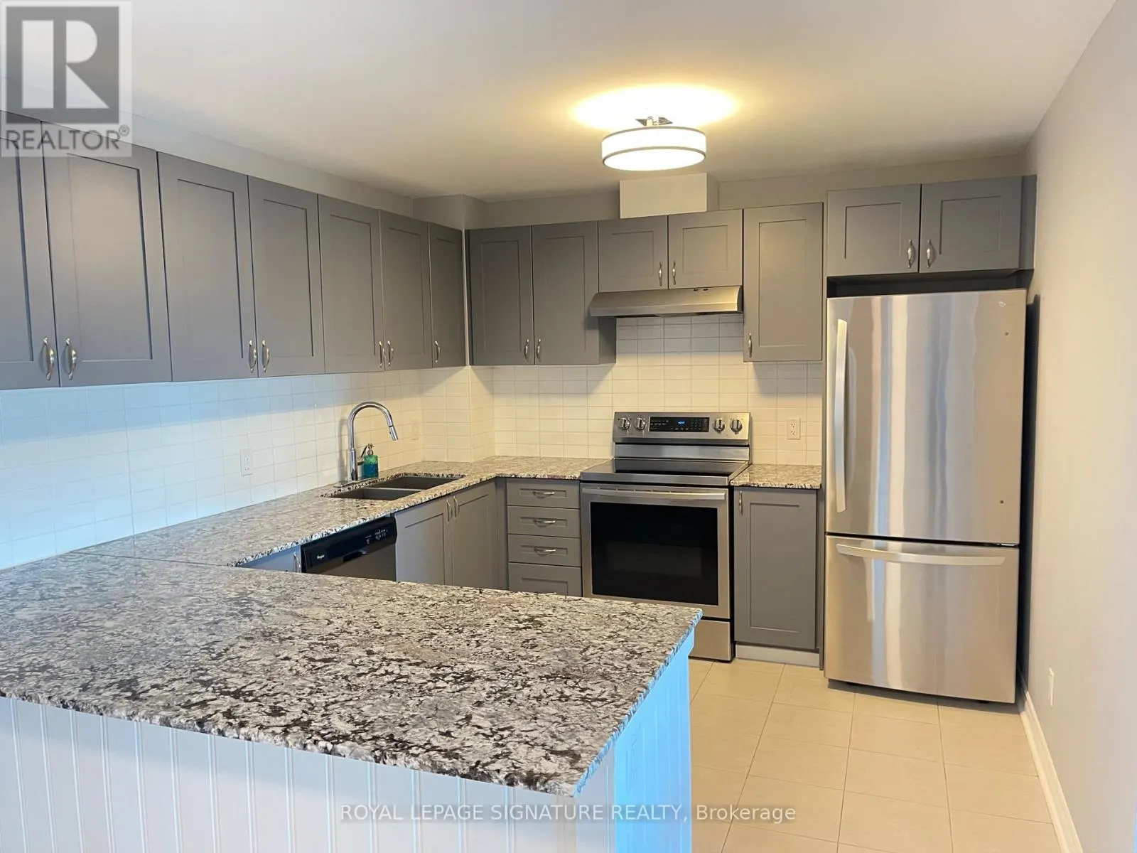 401 - 2522 KEELE STREET
