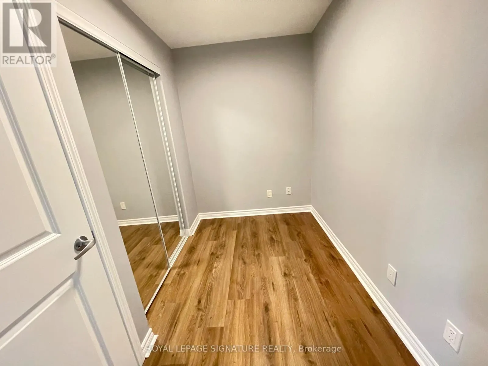 401 - 2522 KEELE STREET