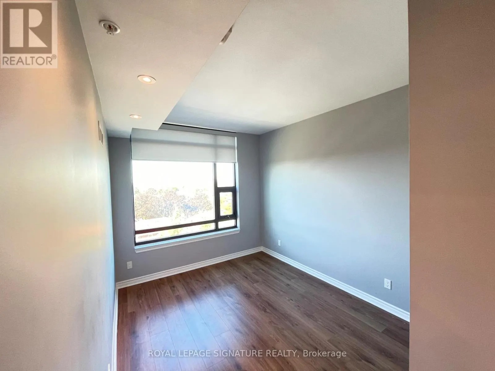 401 - 2522 KEELE STREET
