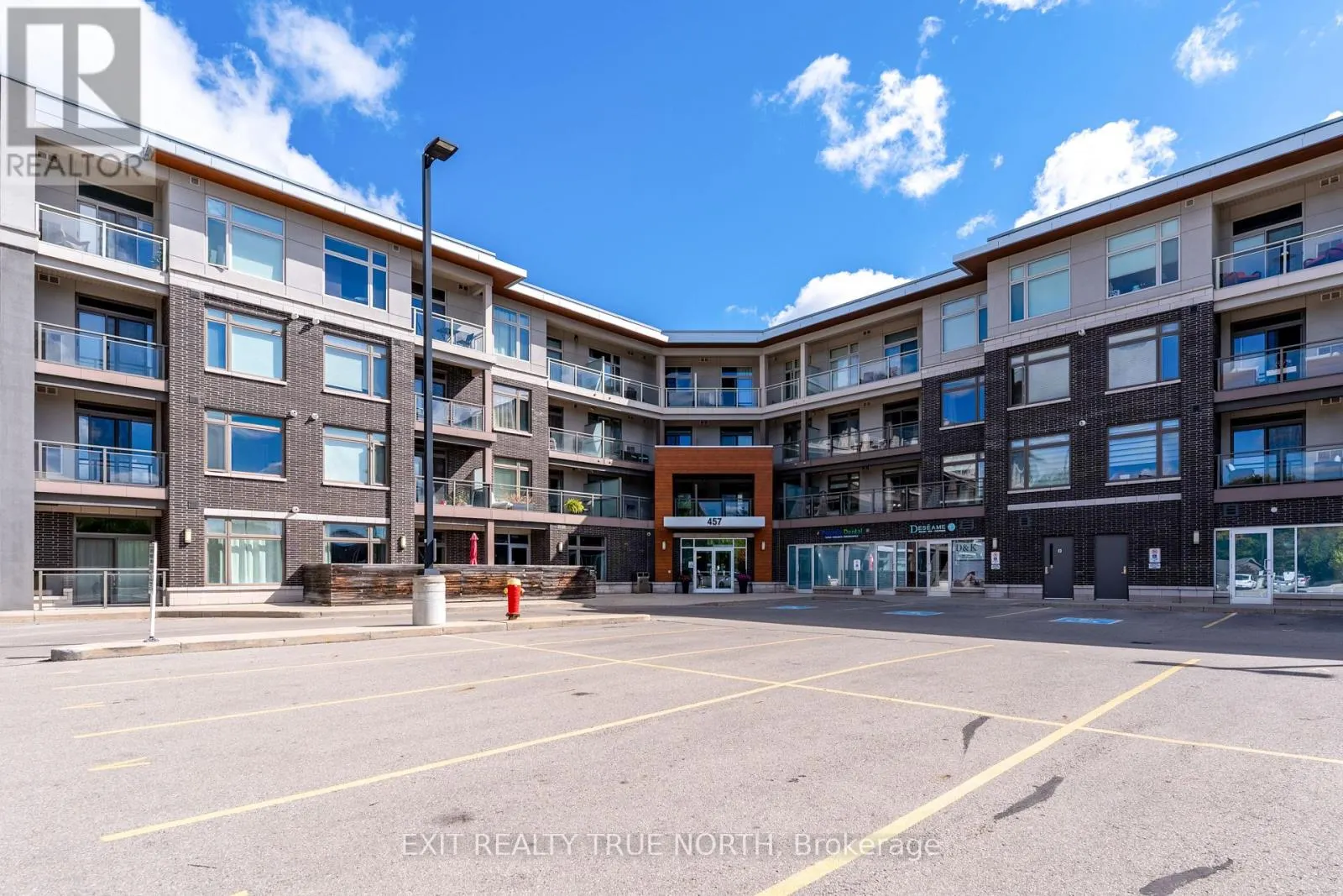 205 - 457 PLAINS ROAD E
