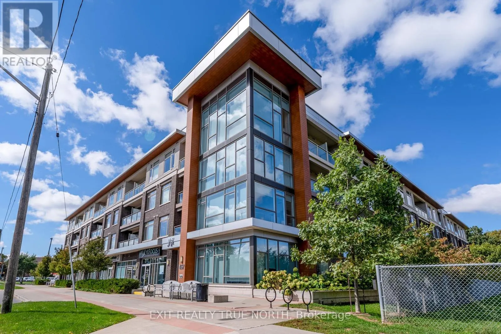 205 - 457 PLAINS ROAD E