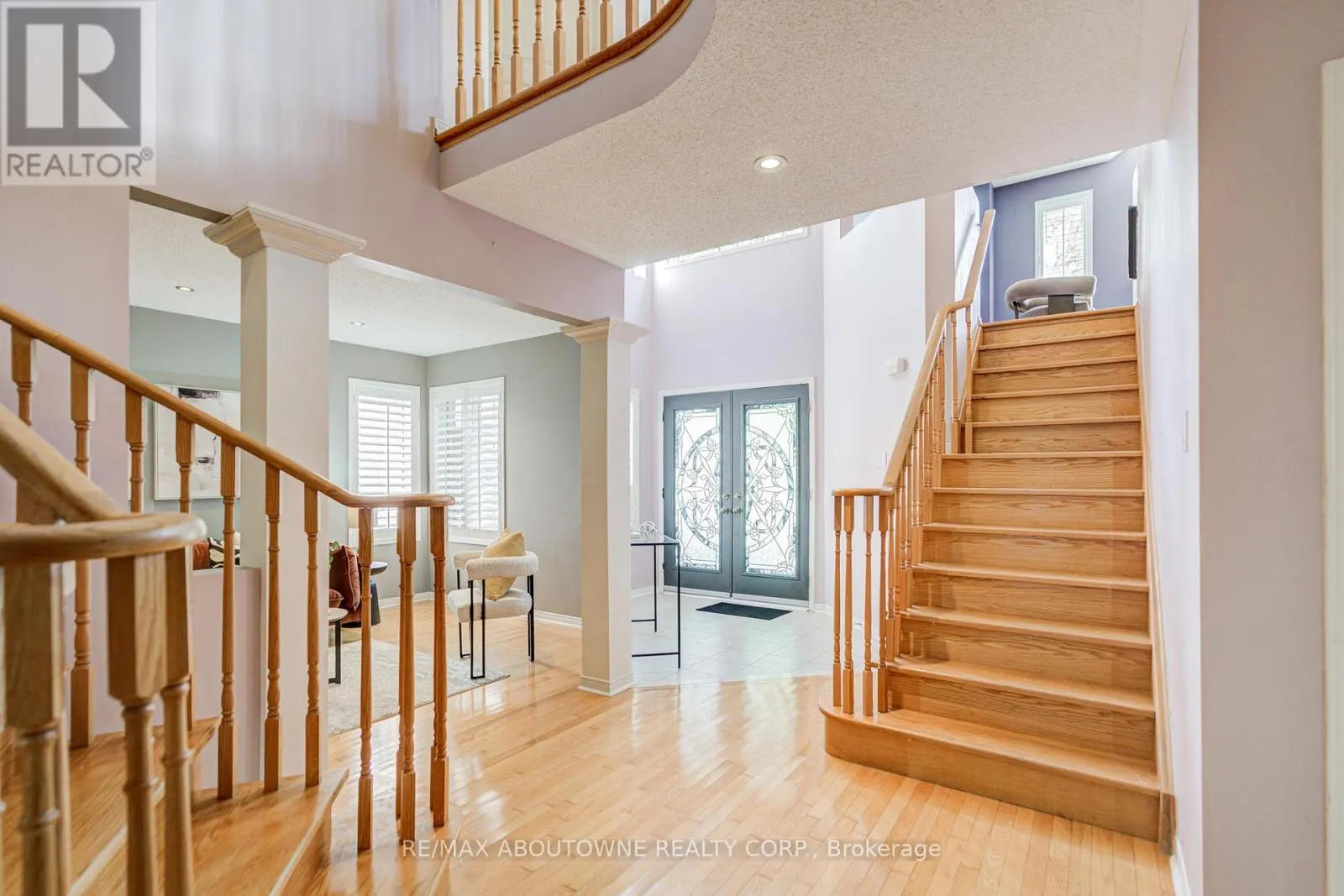 3041 CAULFIELD CRESCENT