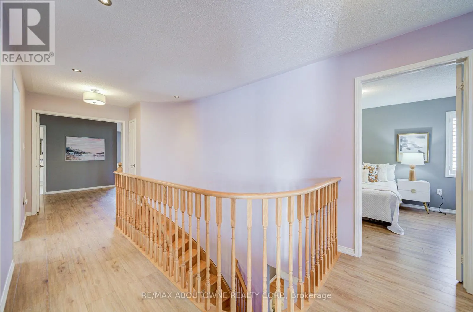 3041 CAULFIELD CRESCENT