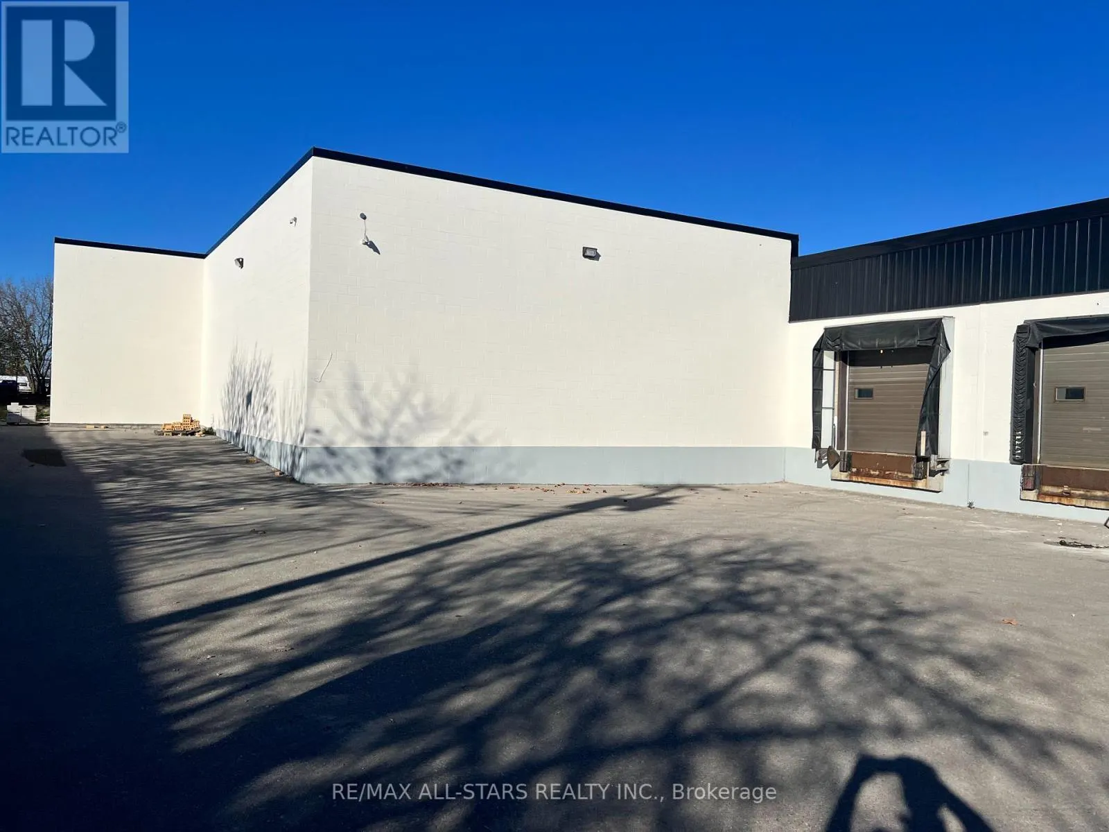 44 APEX ROAD