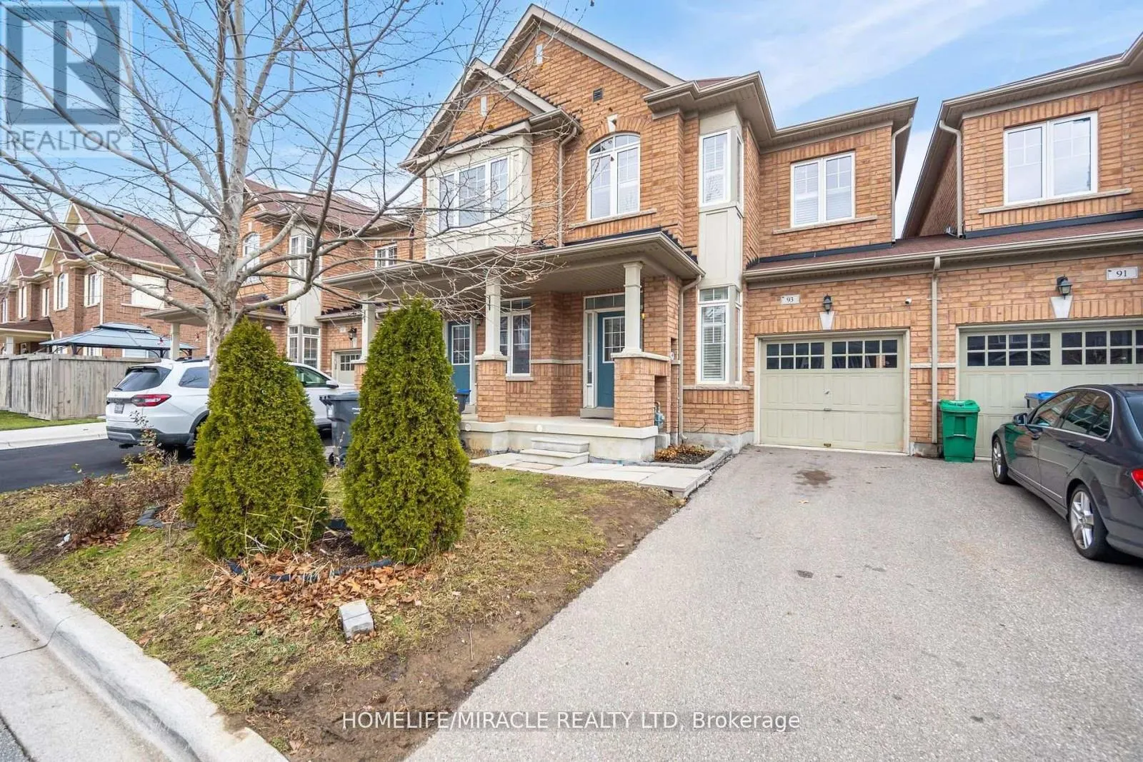 93 KEMPENFELT TRAIL