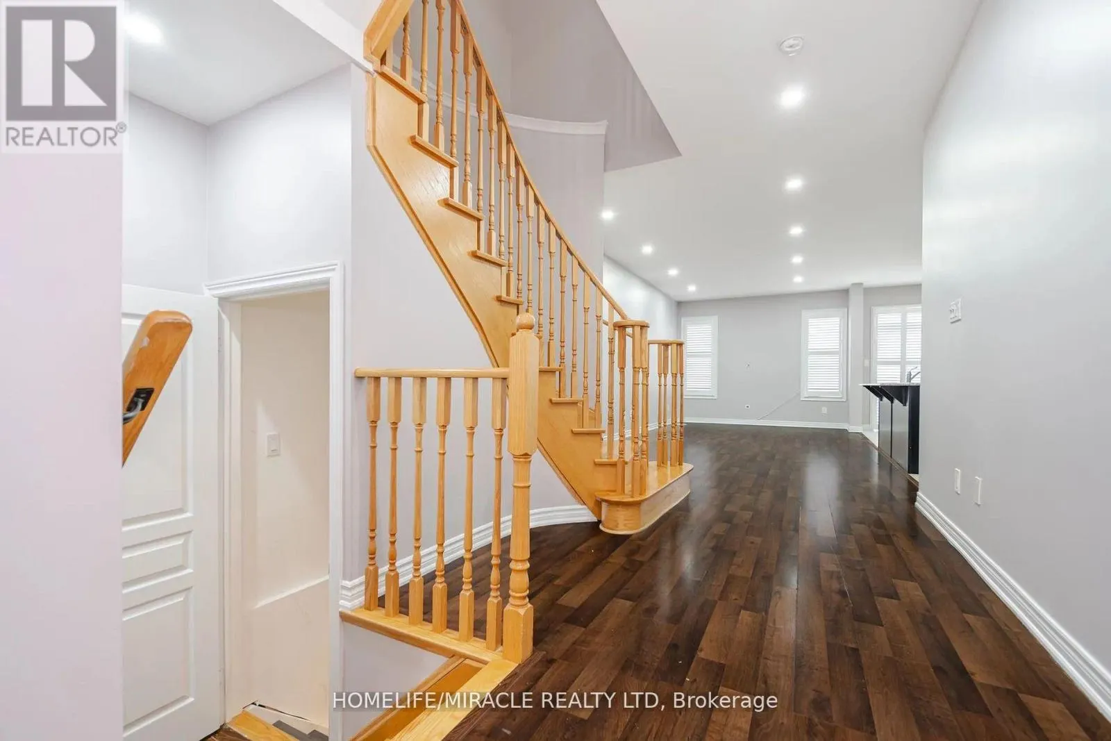 93 KEMPENFELT TRAIL