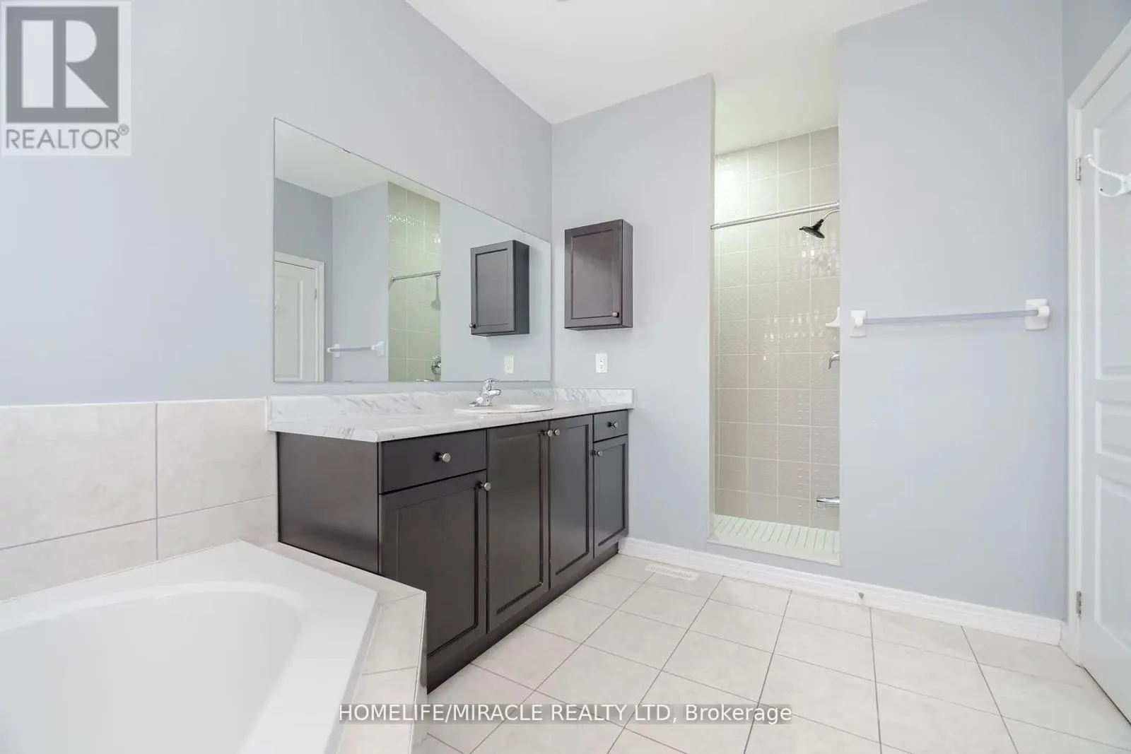 93 KEMPENFELT TRAIL