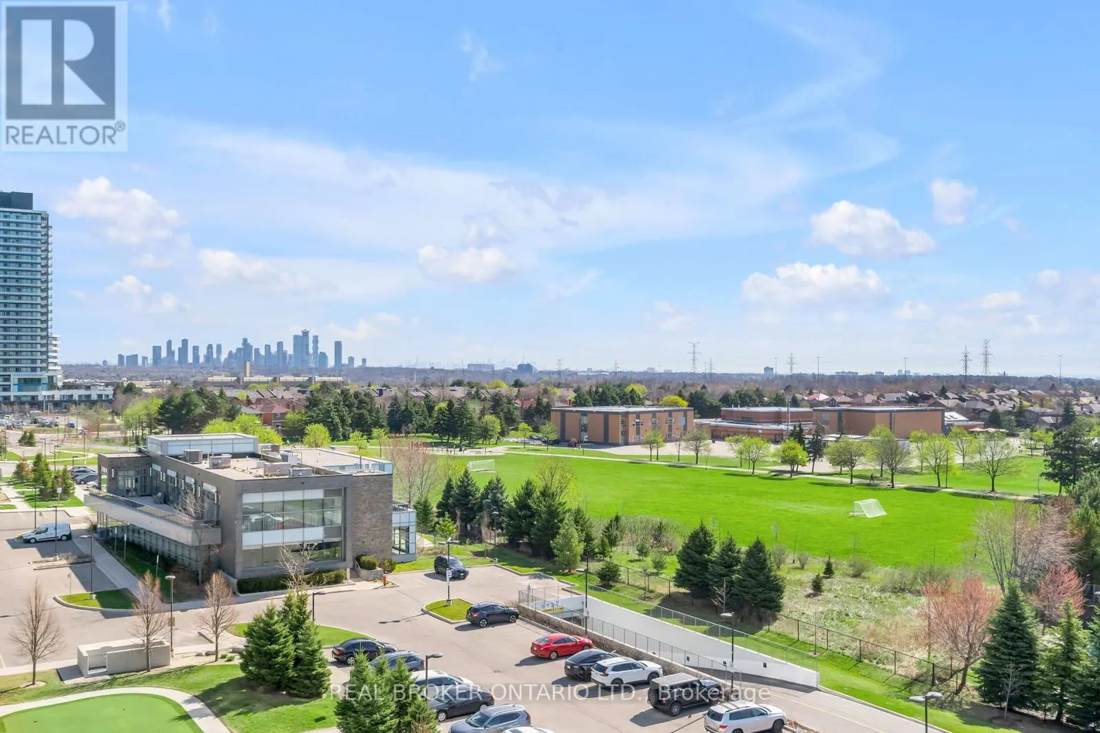 705 - 4633 GLEN ERIN DRIVE