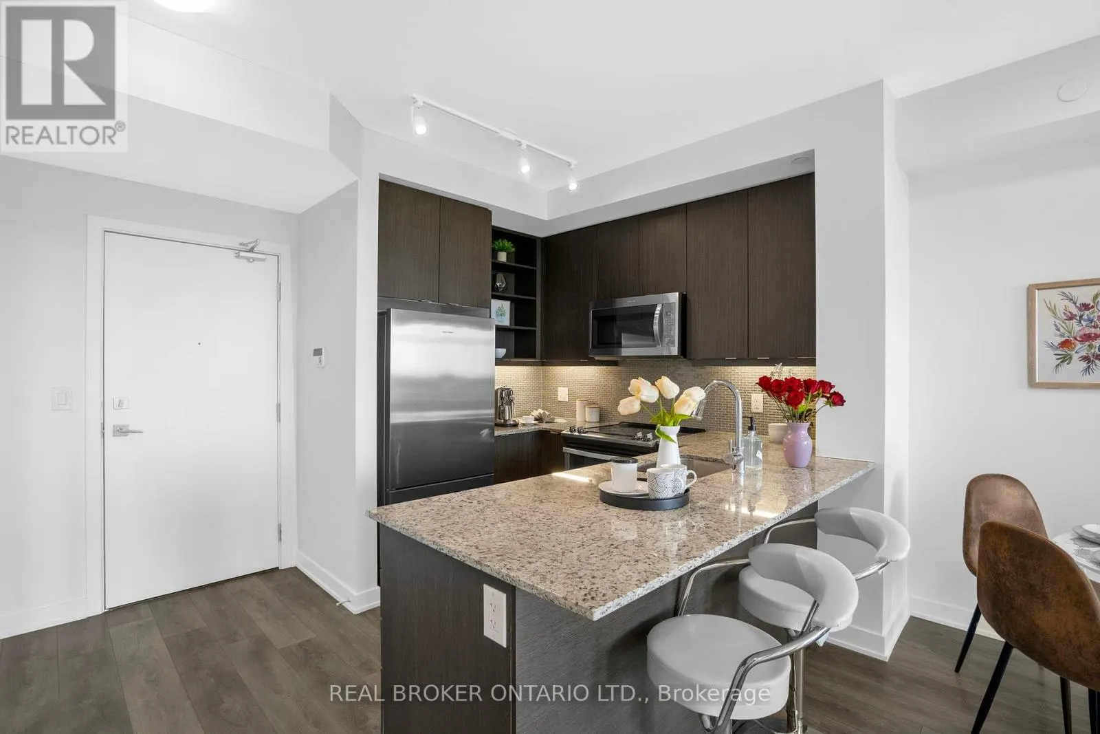 705 - 4633 GLEN ERIN DRIVE