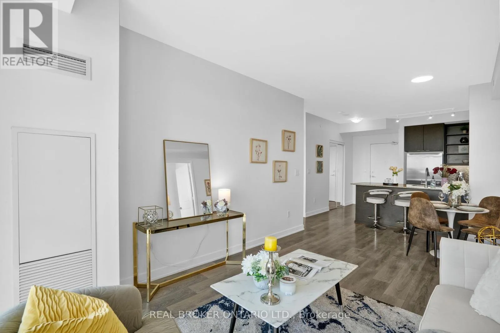 705 - 4633 GLEN ERIN DRIVE