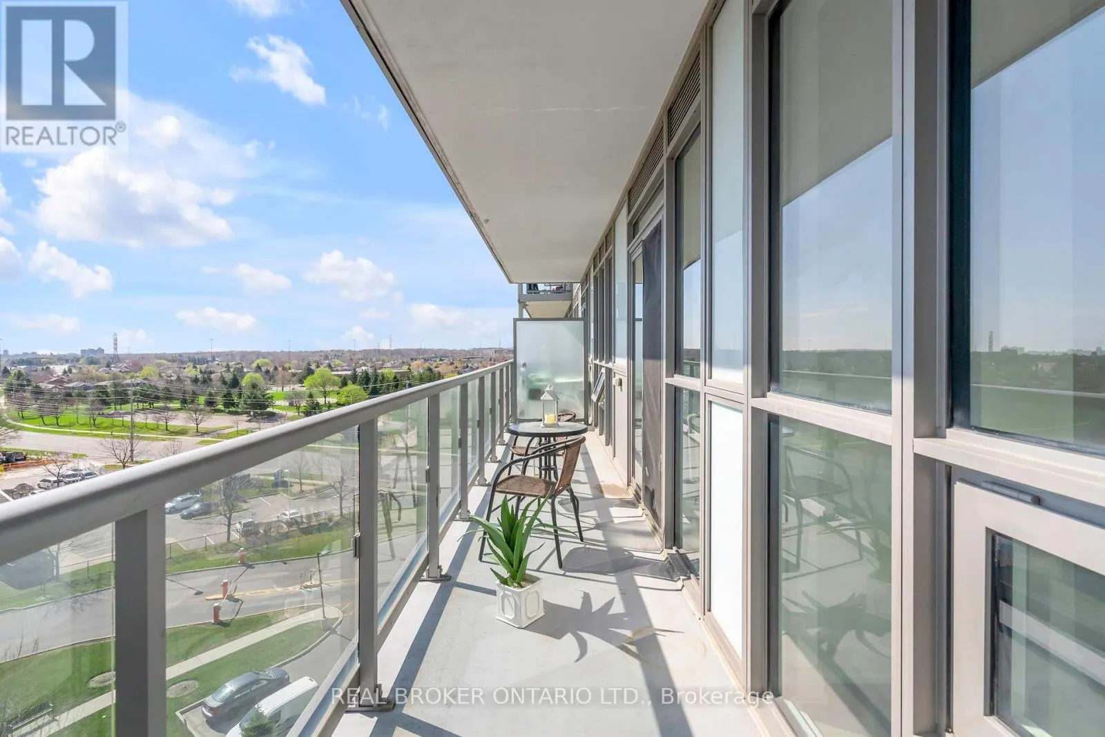 705 - 4633 GLEN ERIN DRIVE