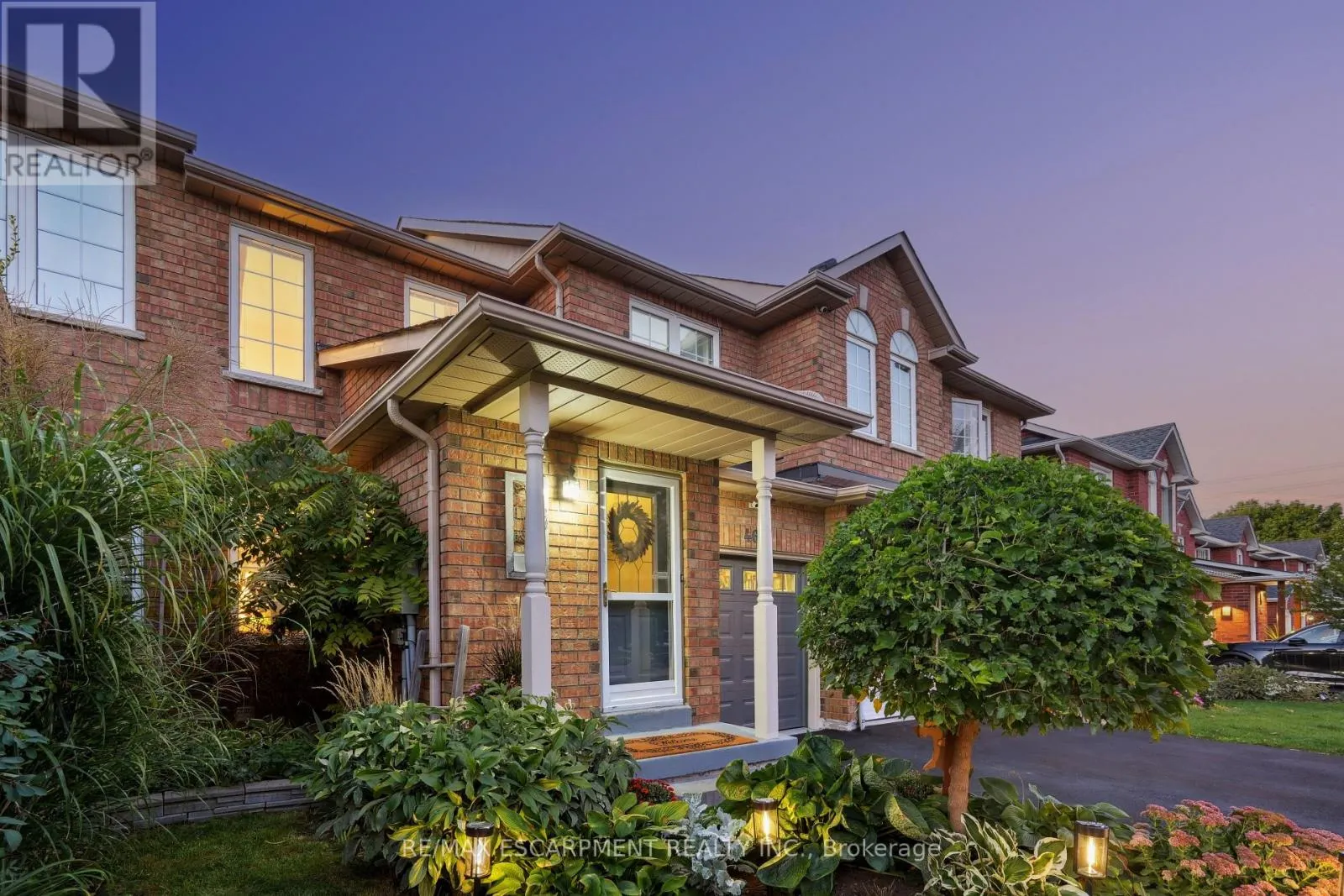 46 DAWSON CRESCENT