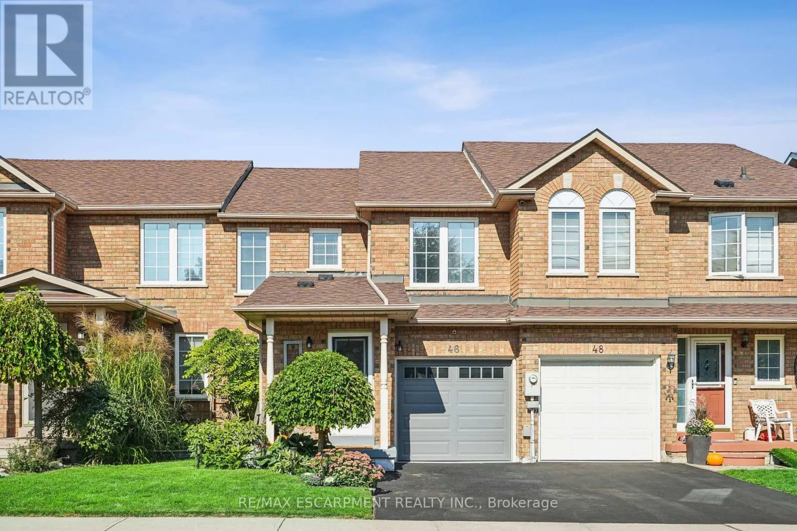 46 DAWSON CRESCENT