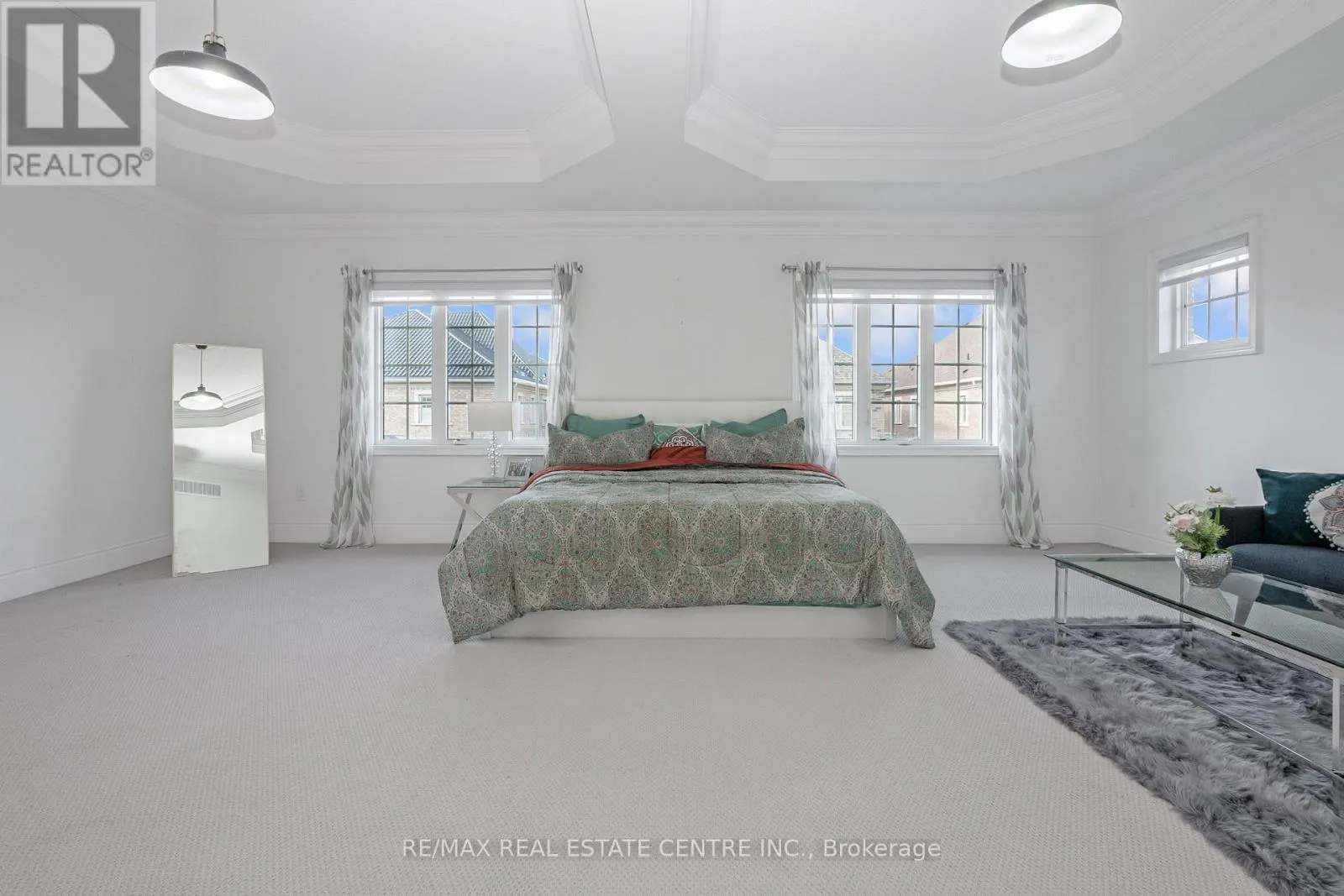 102 BELLADONNA CIRCLE