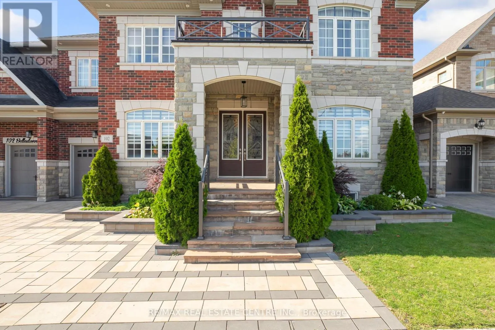 102 BELLADONNA CIRCLE