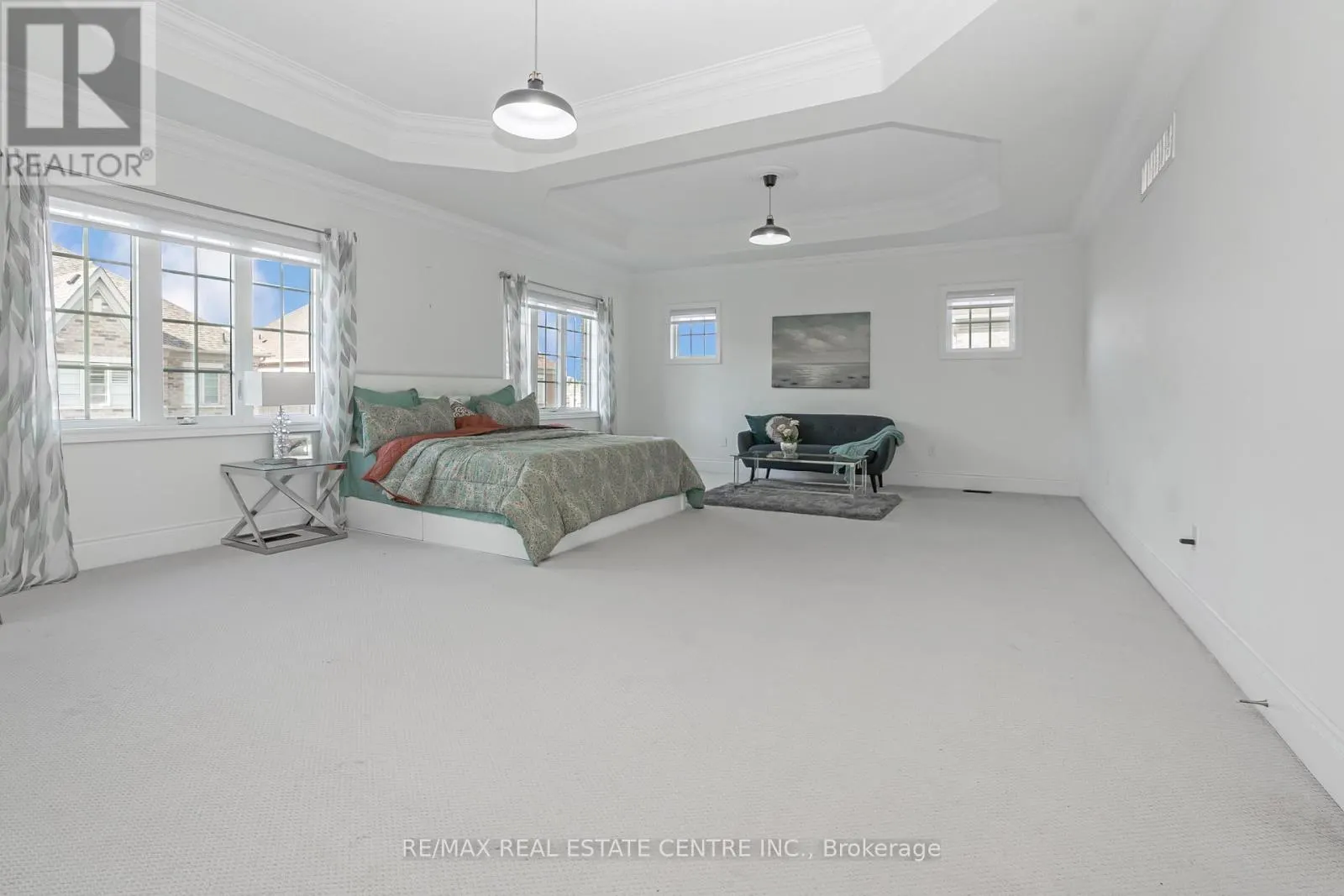 102 BELLADONNA CIRCLE