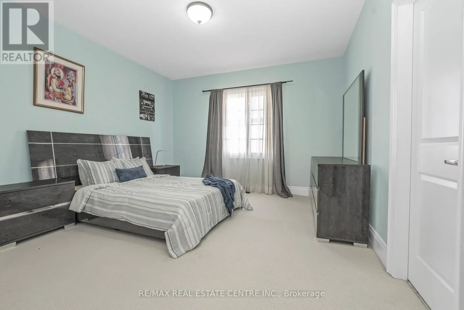 102 BELLADONNA CIRCLE