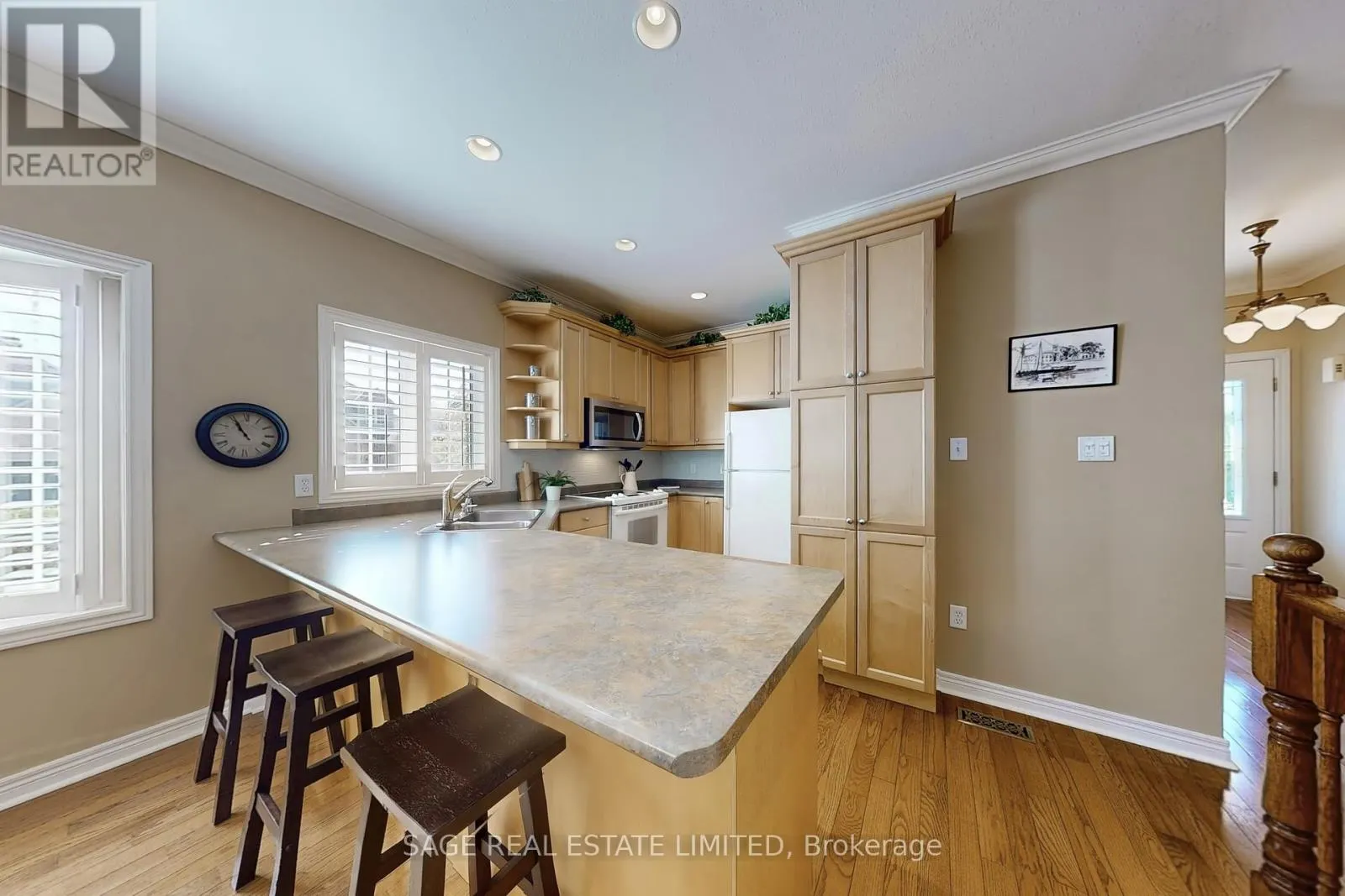 30 NAILSWORTH CRESCENT