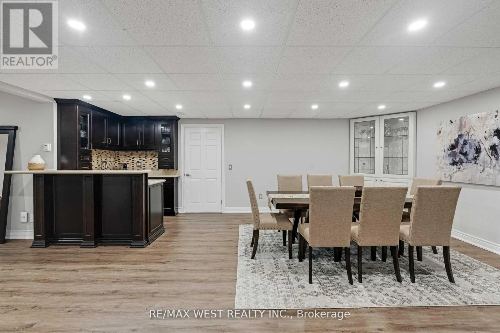 49 MCCAULEY DRIVE