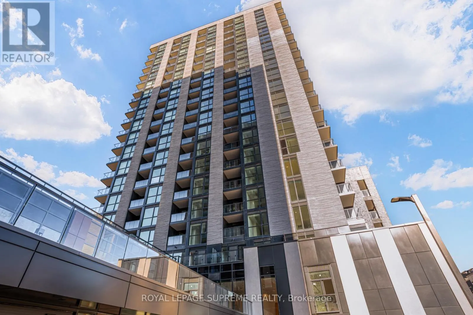 1501 - 3079 TRAFALGAR ROAD