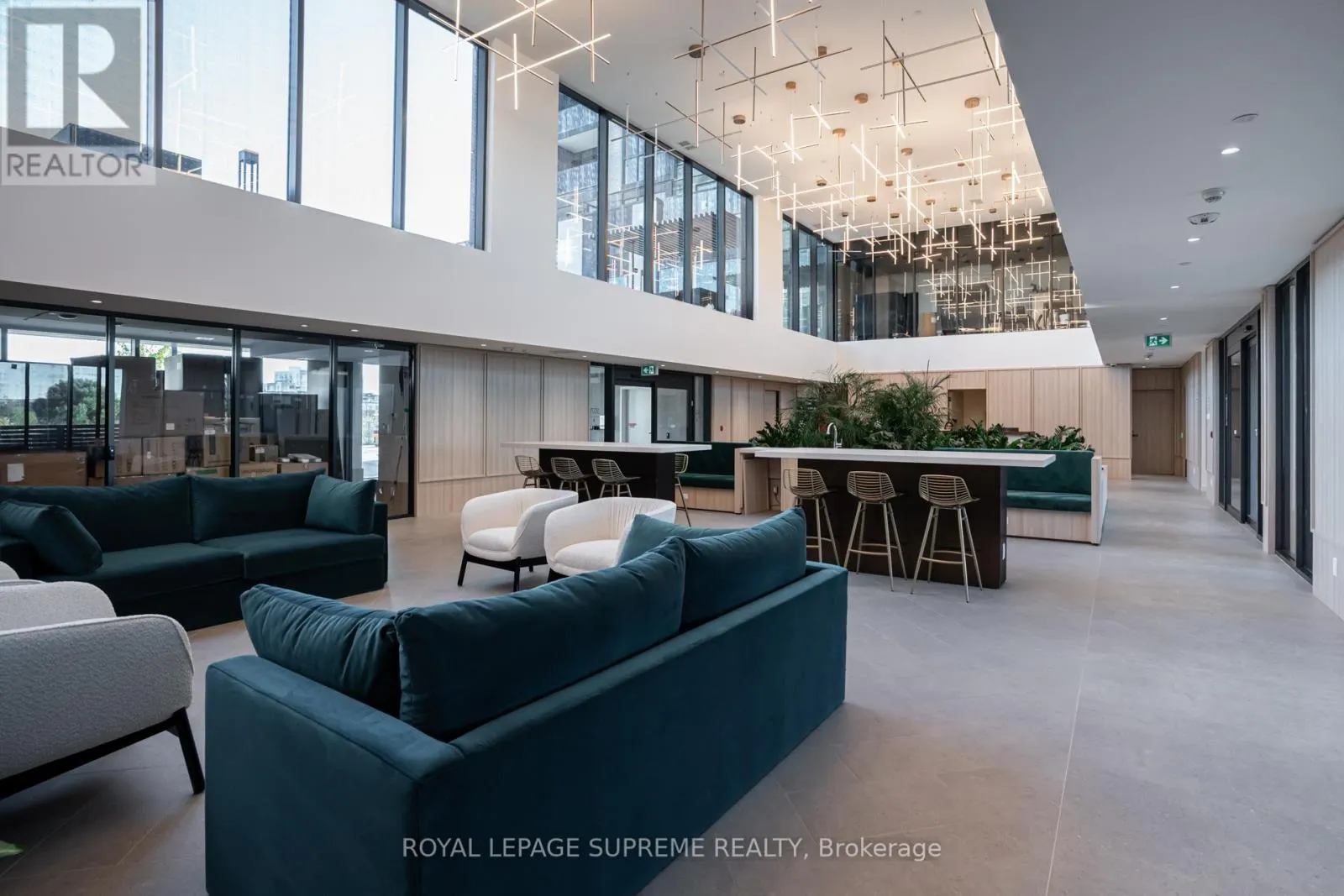 1501 - 3079 TRAFALGAR ROAD