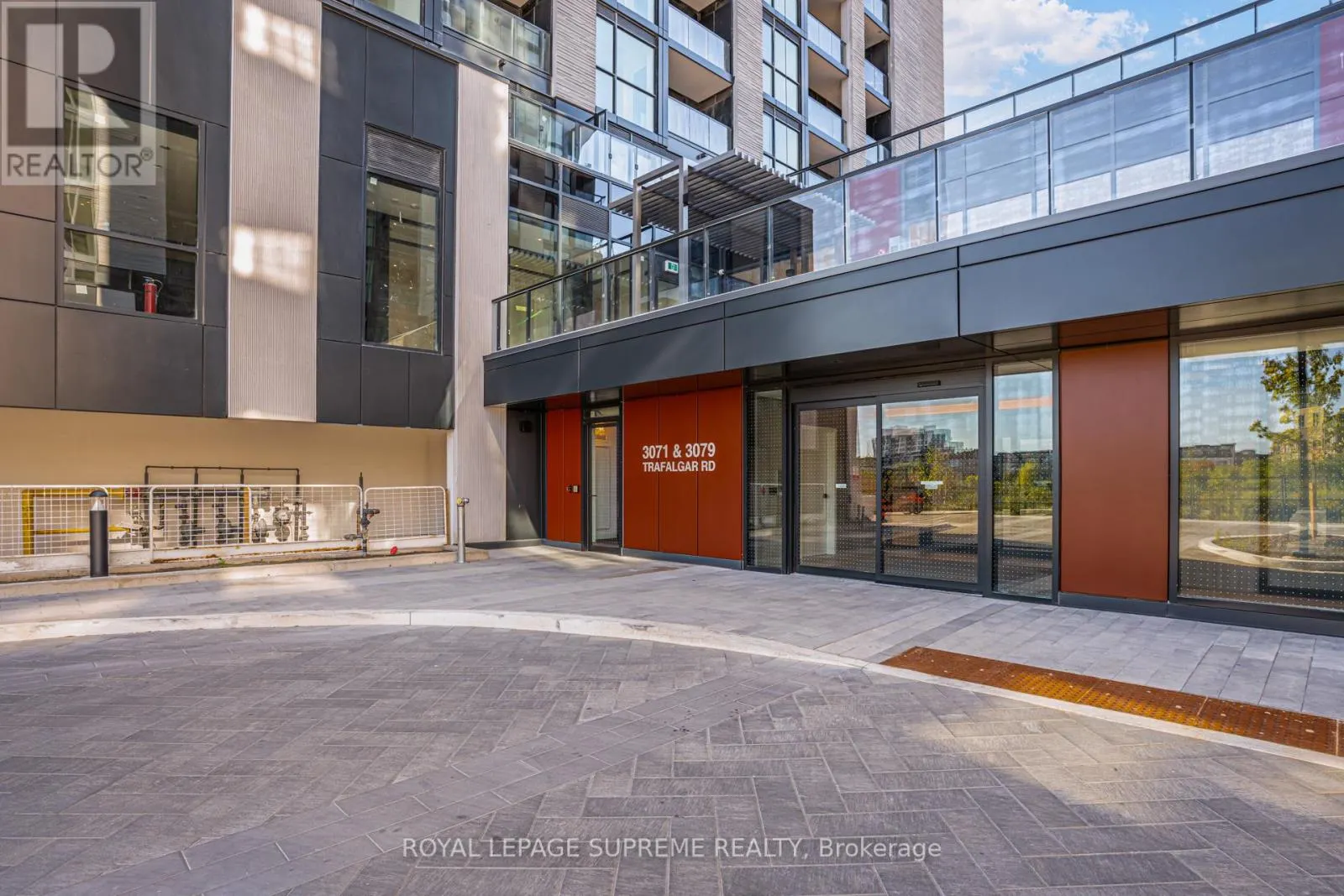 1501 - 3079 TRAFALGAR ROAD