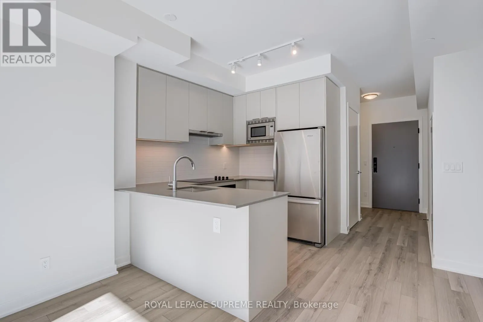 1501 - 3079 TRAFALGAR ROAD