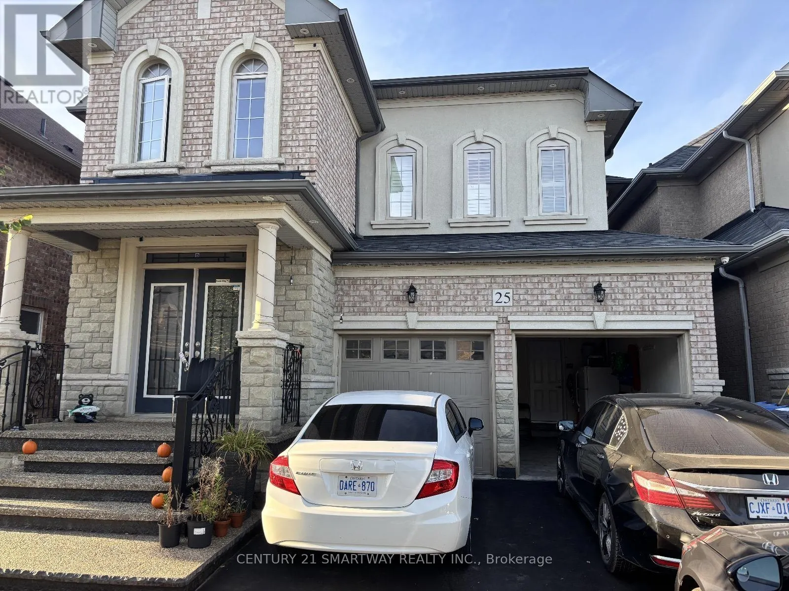 25 BUCKSAW STREET