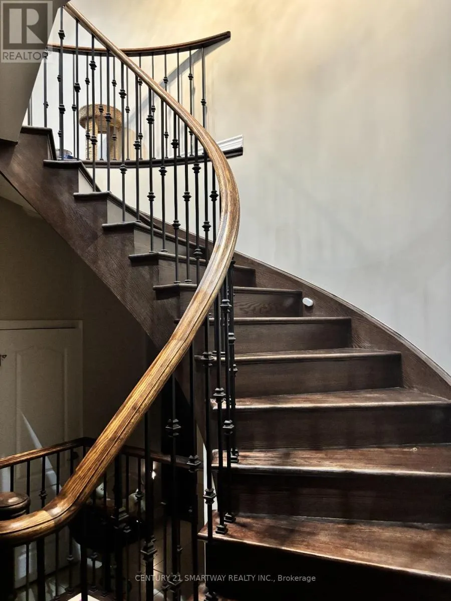 25 BUCKSAW STREET