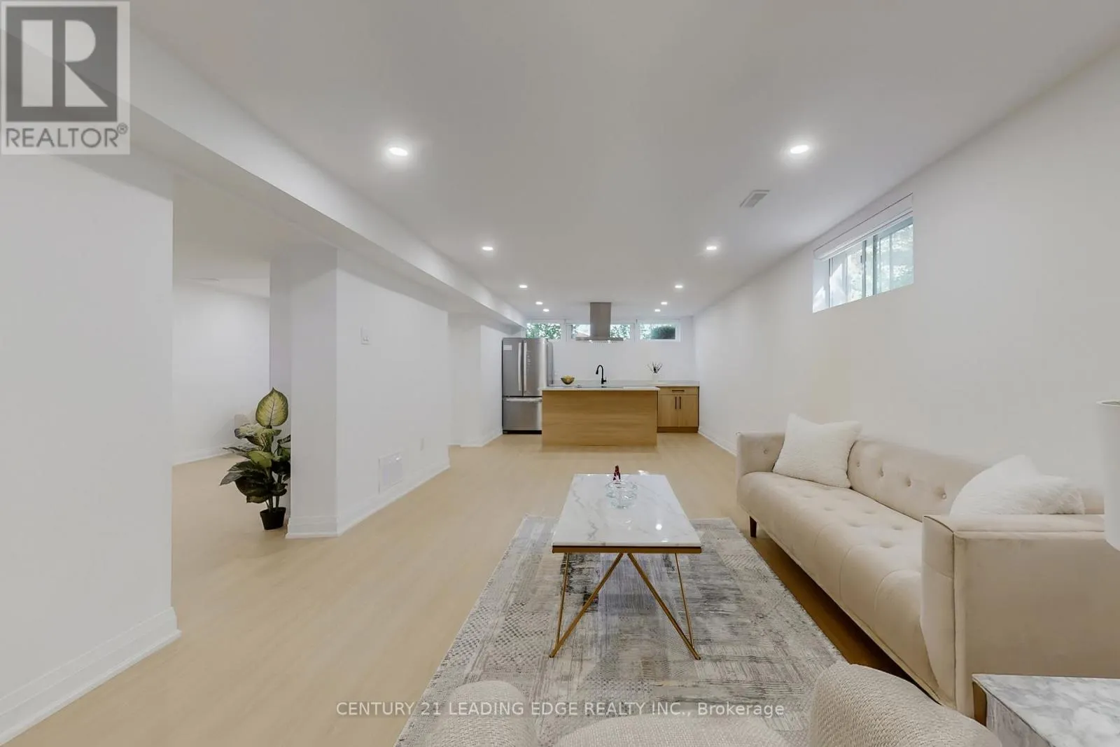 2240 SPRINGFIELD COURT