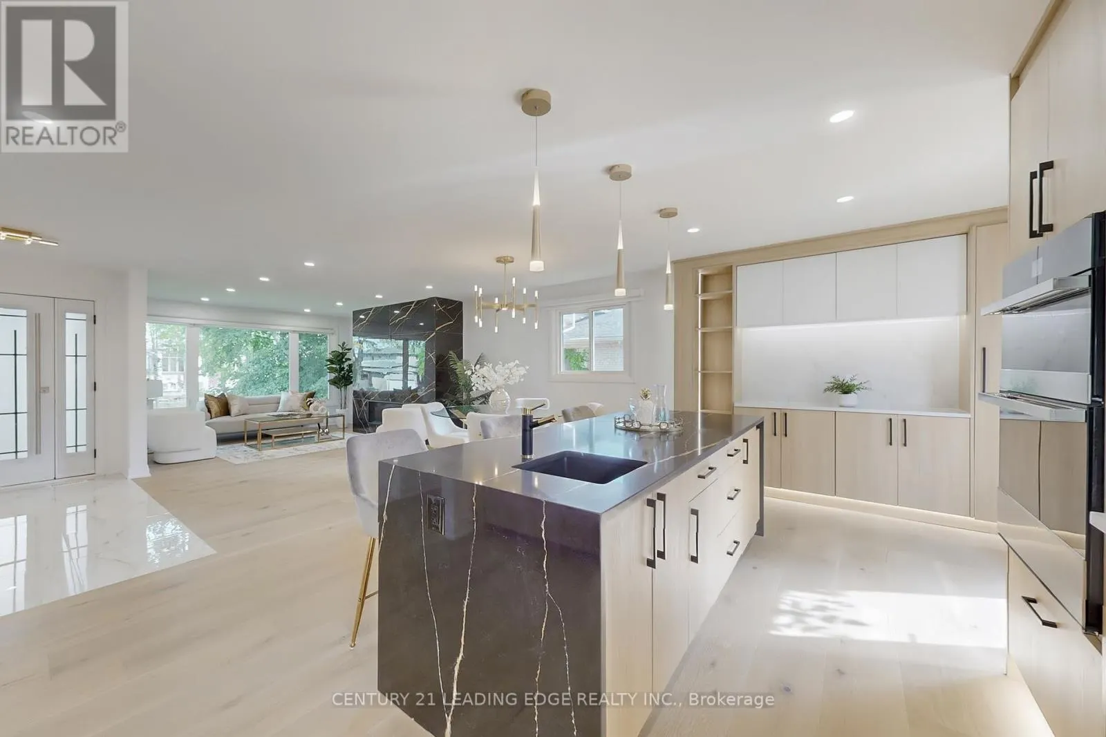 2240 SPRINGFIELD COURT