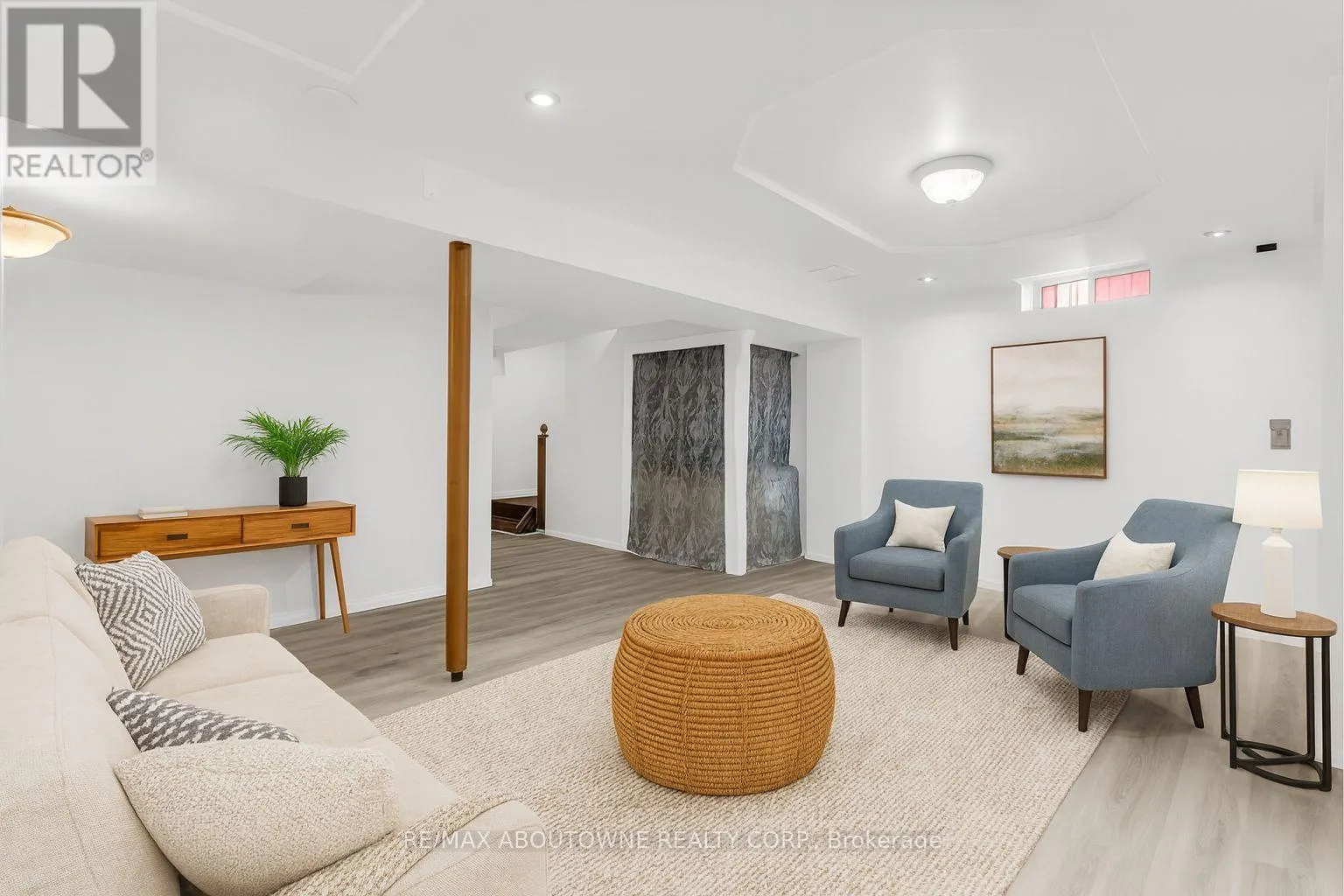 7 ROCKROSE DRIVE