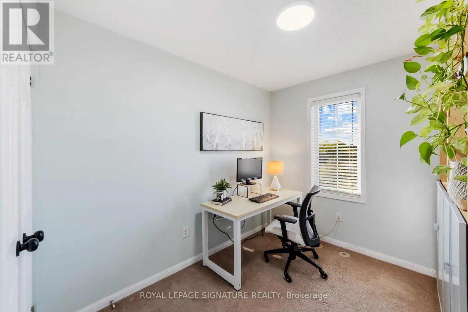 3113 STORNOWAY CIRCLE
