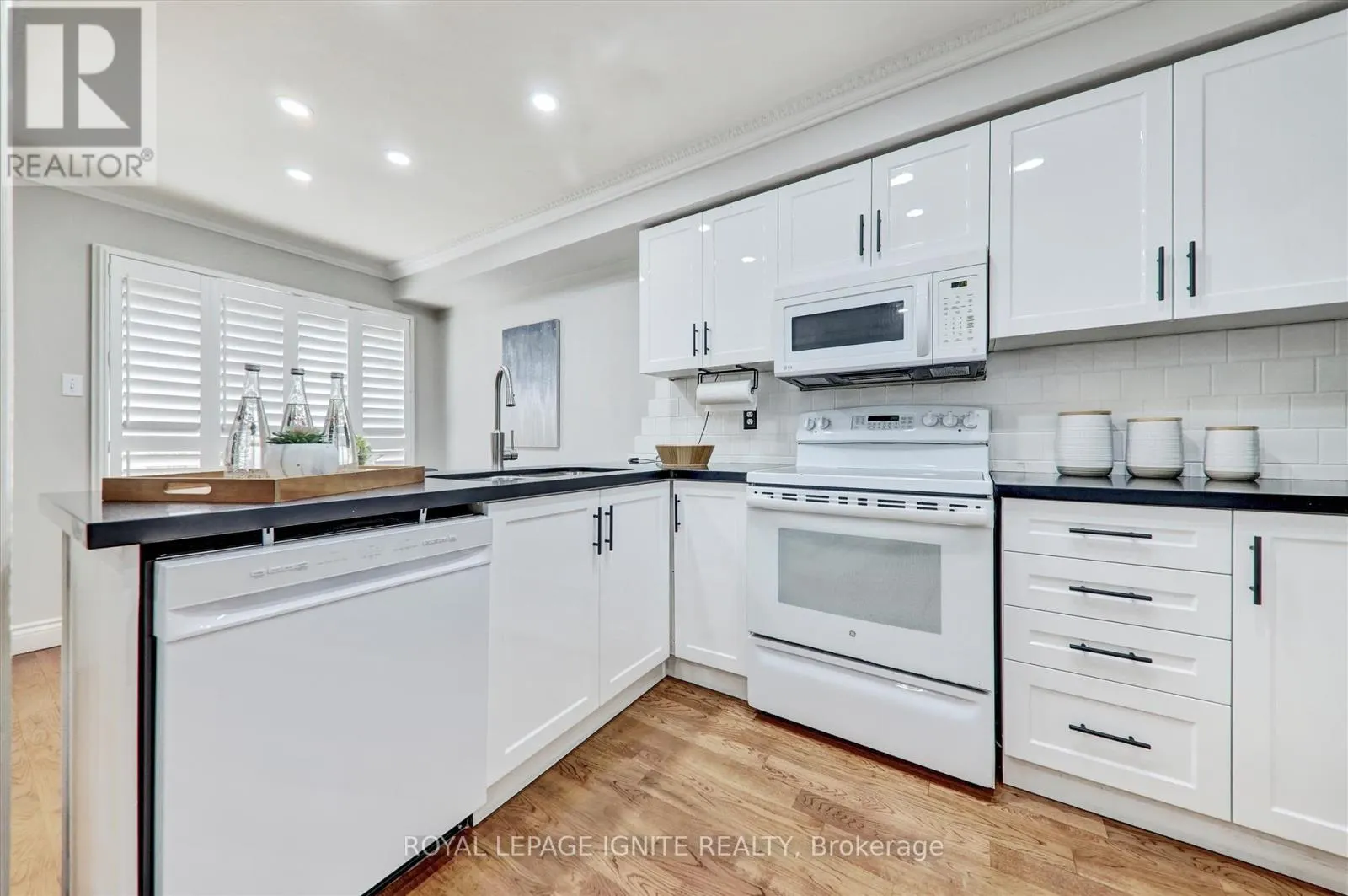 3929 MILKWOOD CRESCENT