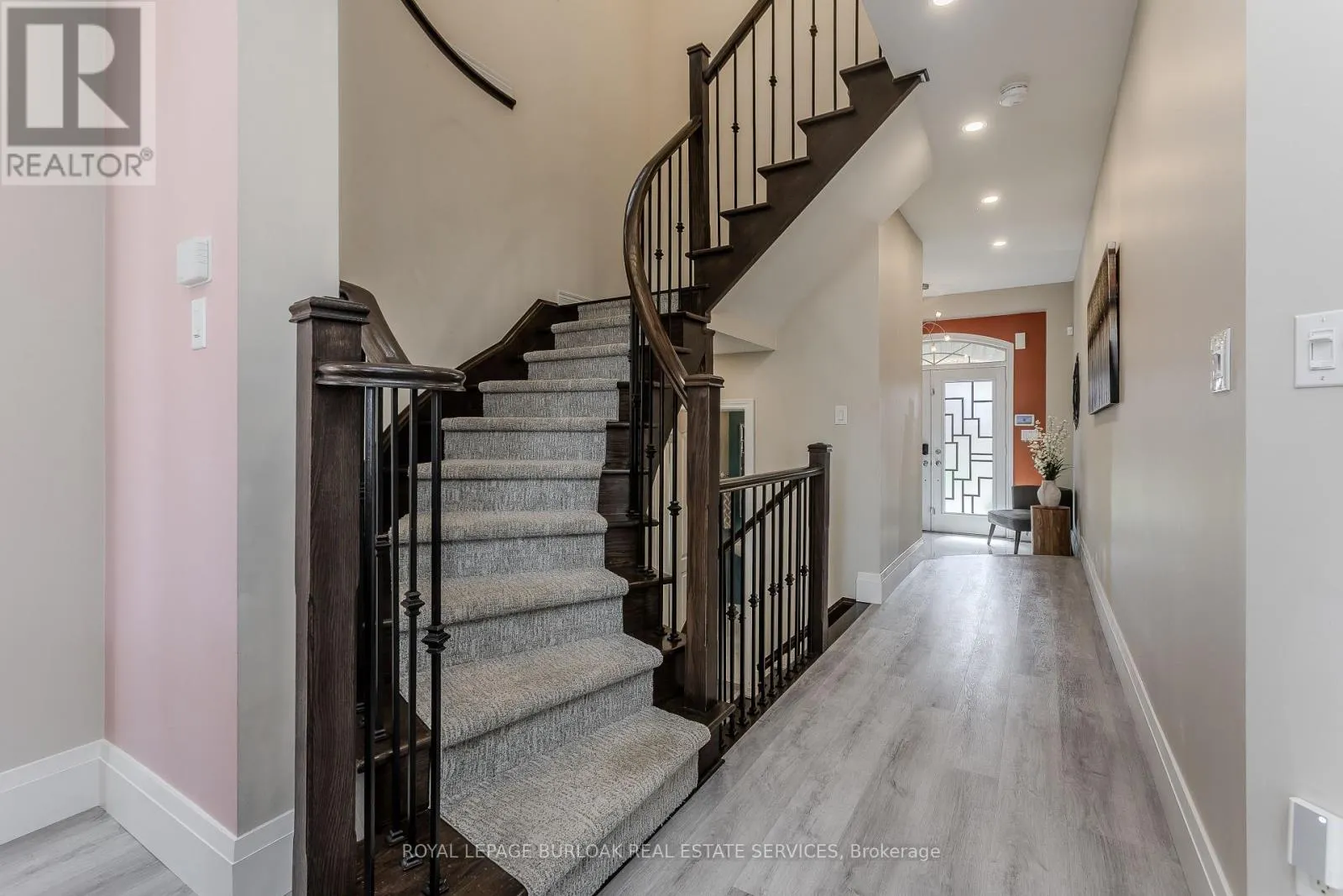 3295 HOPKINS DRIVE