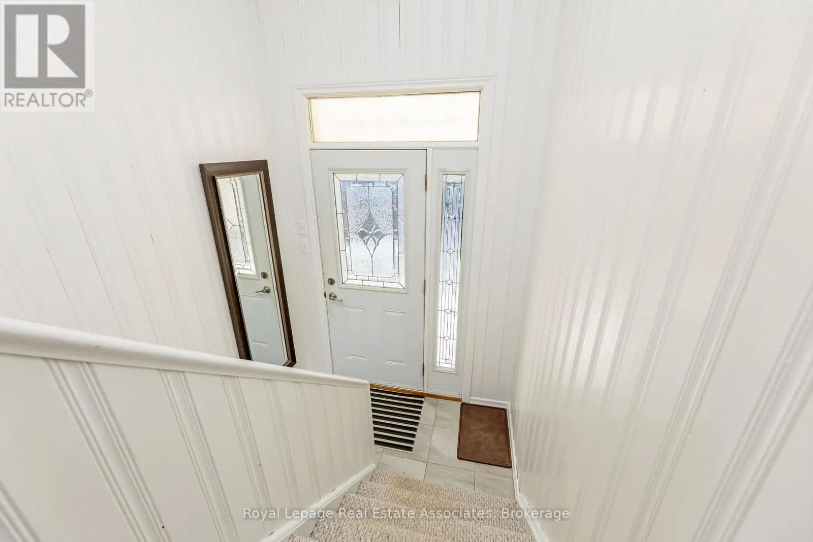 116 PARK STREET E