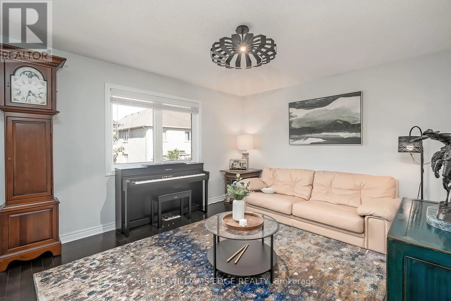 3327 SKIPTON LANE