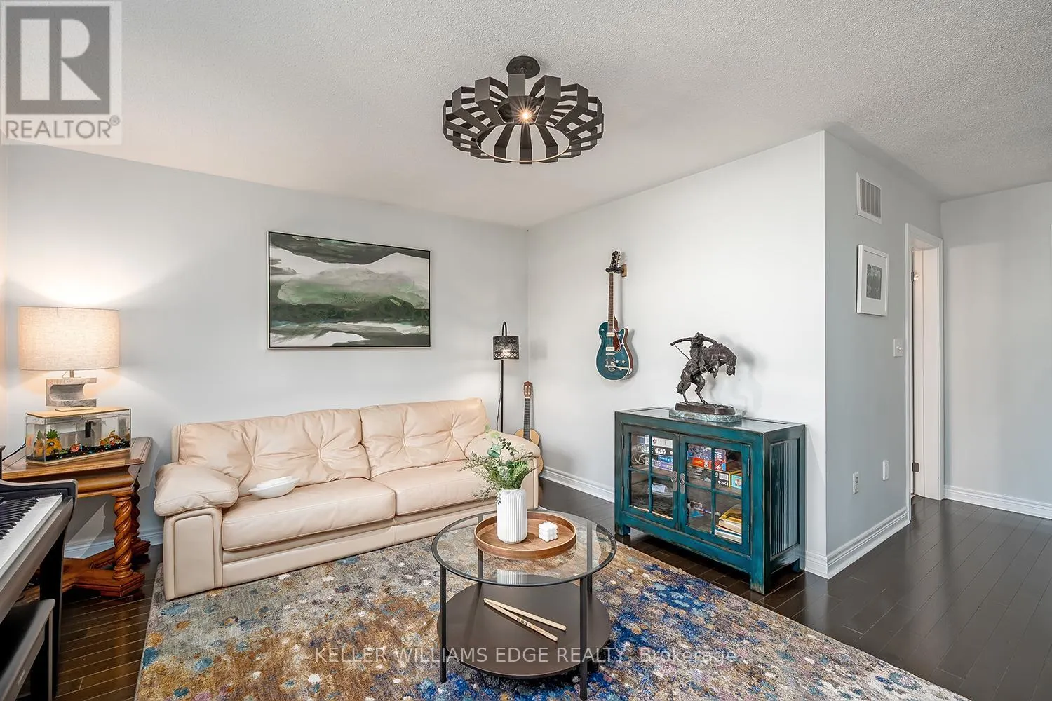 3327 SKIPTON LANE