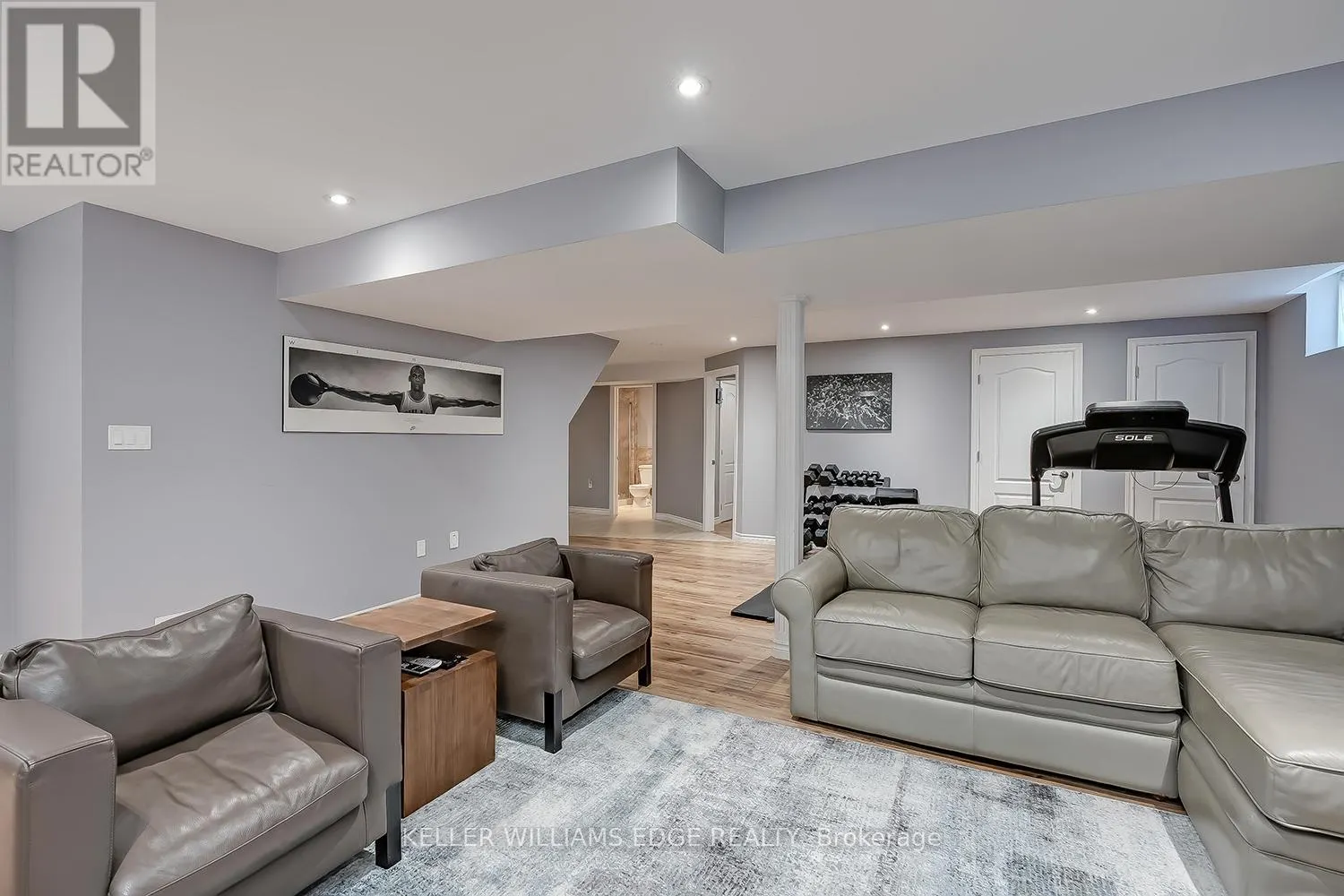 3327 SKIPTON LANE