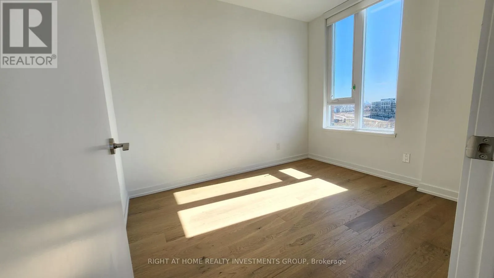 1118 - 3100 KEELE STREET