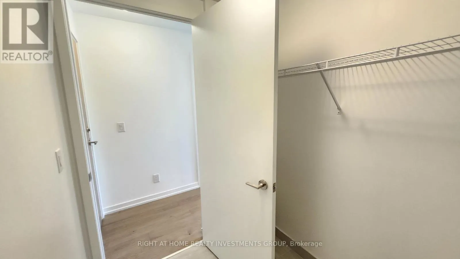 1118 - 3100 KEELE STREET