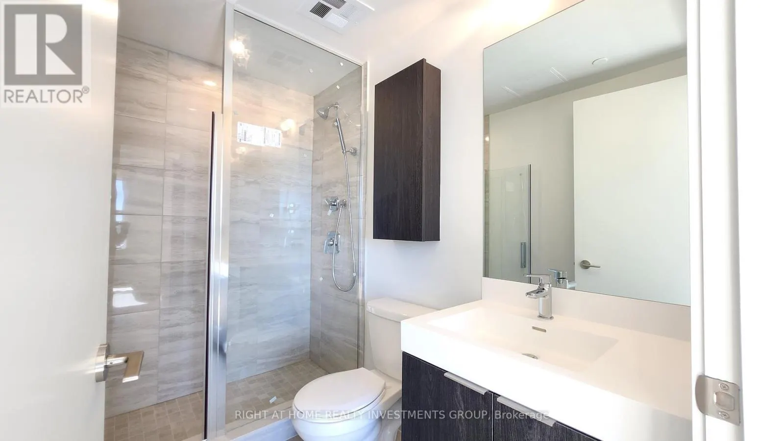 1118 - 3100 KEELE STREET