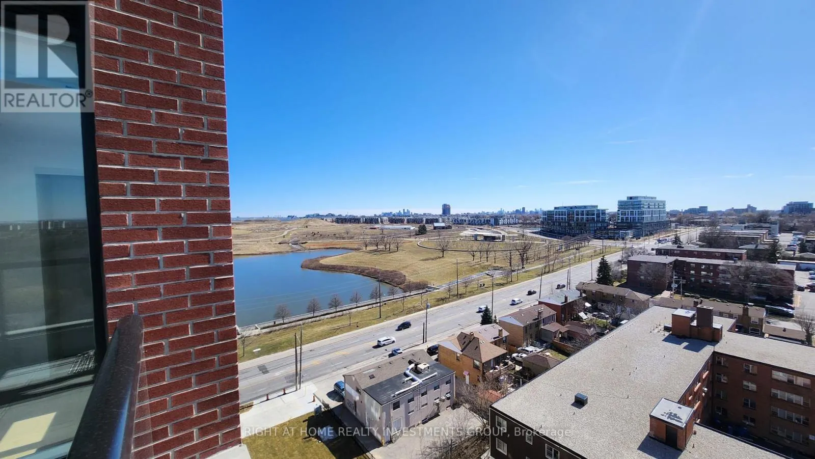 1118 - 3100 KEELE STREET