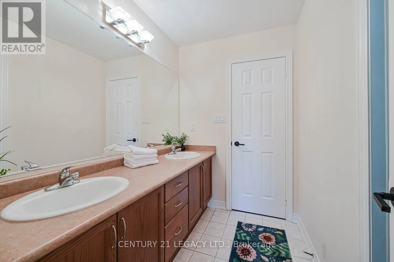 58 GAMSON CRESCENT