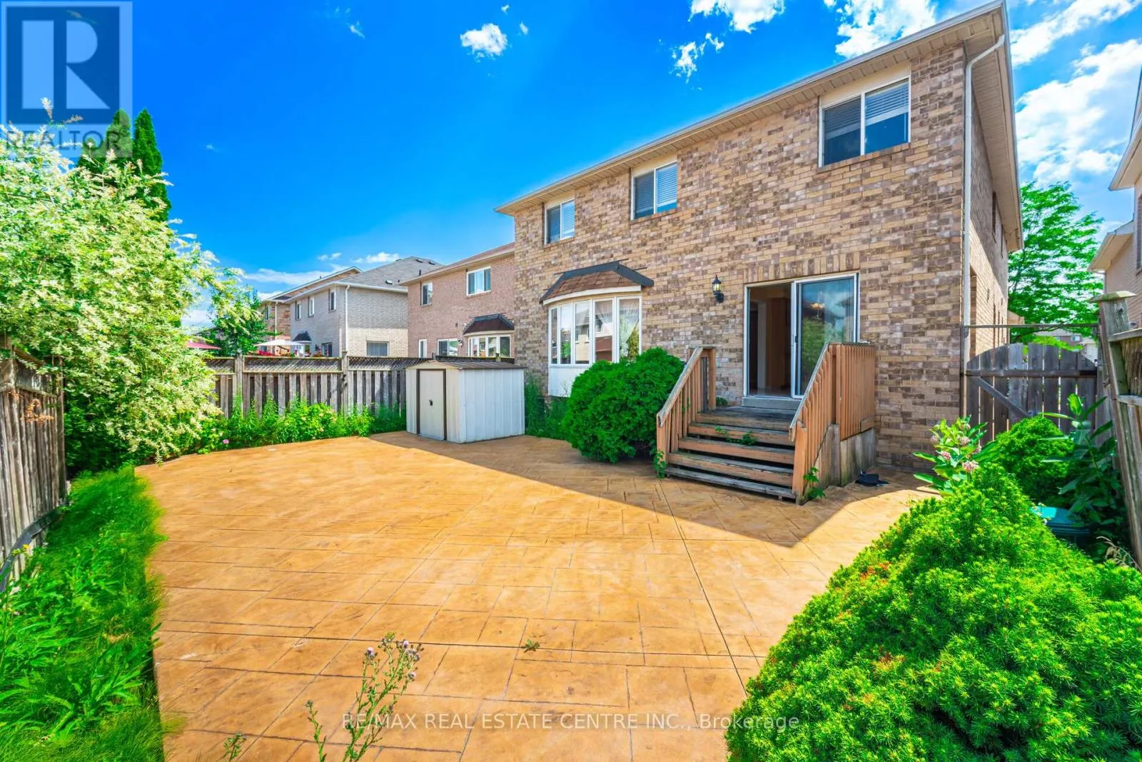 181 BRISDALE DRIVE