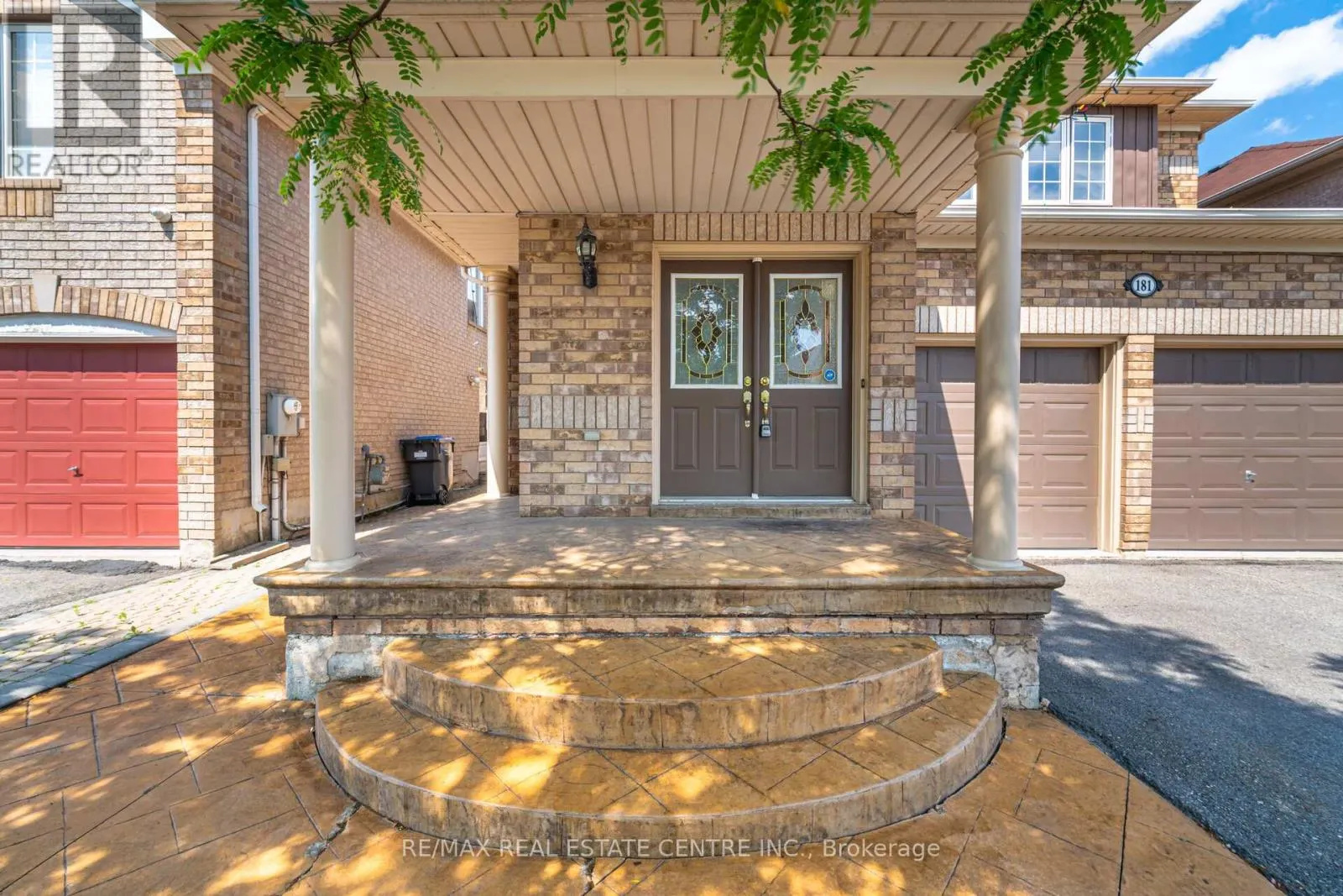 181 BRISDALE DRIVE
