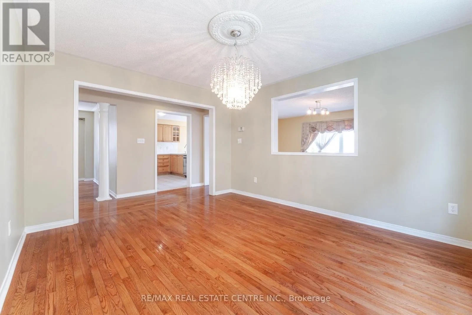 181 BRISDALE DRIVE
