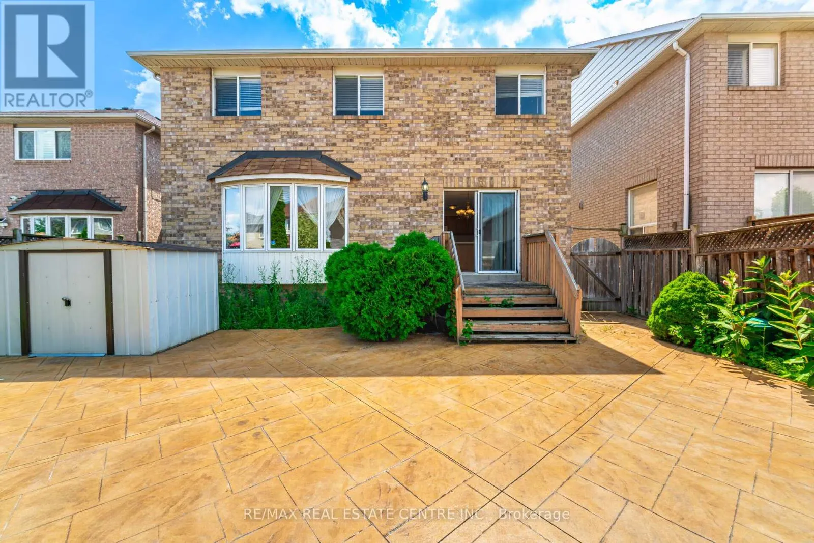 181 BRISDALE DRIVE