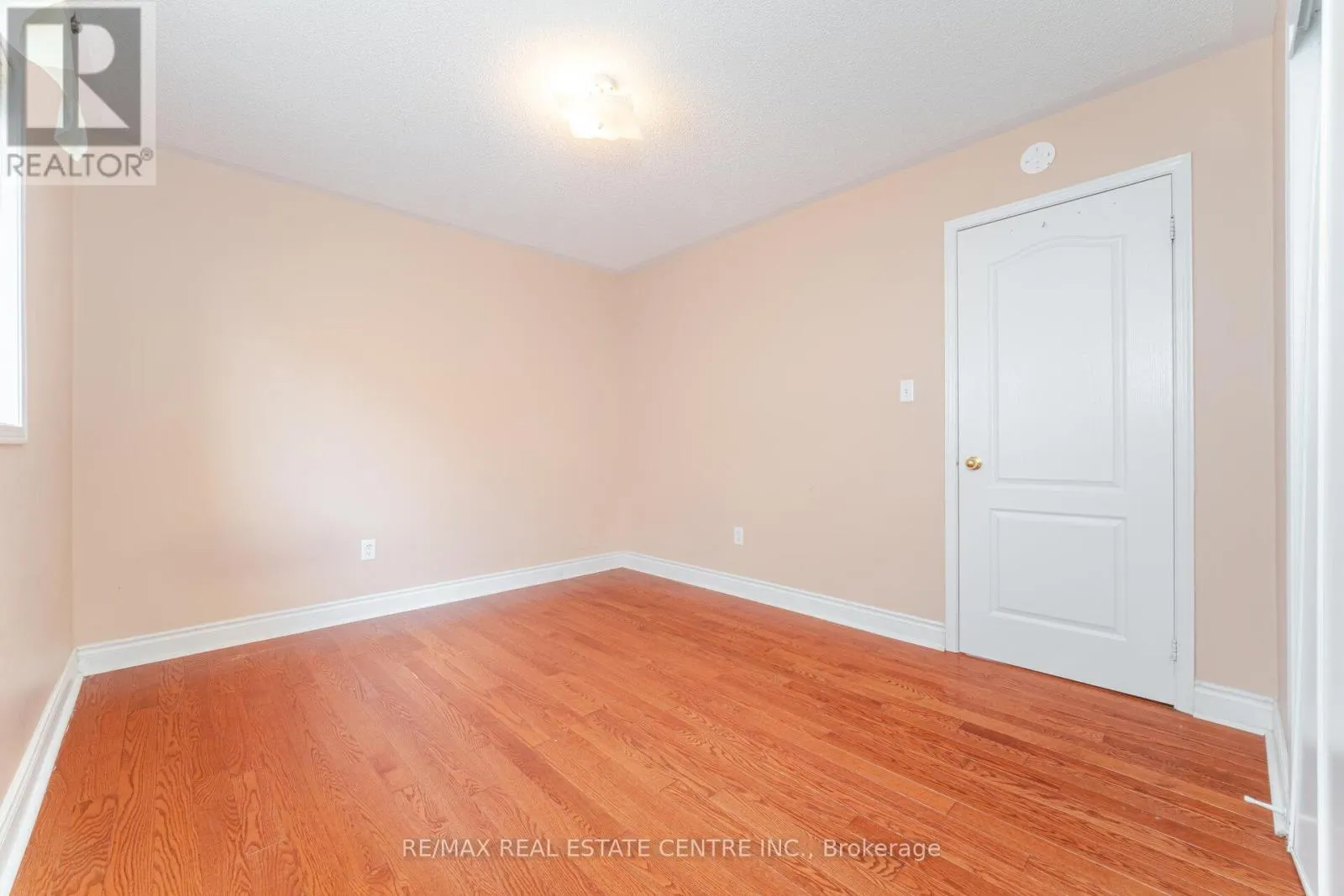 181 BRISDALE DRIVE